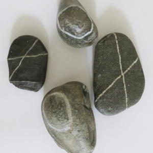 3D-Tick-Tack-Cornish-Stones-Counters